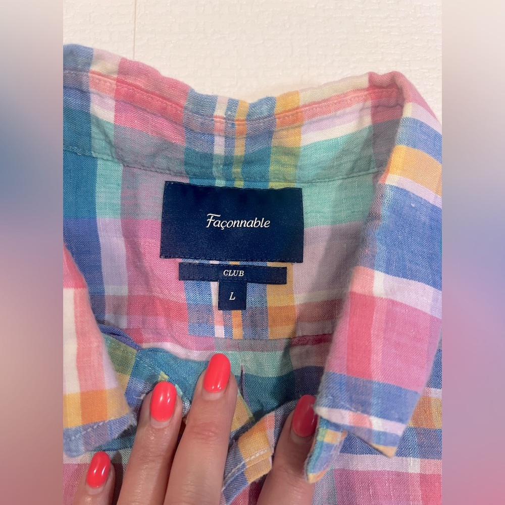 Faconnable 100% Linen Colorful Plaid Short Sleeve Shirt
Button up
Size Large - Picture 4 of 5